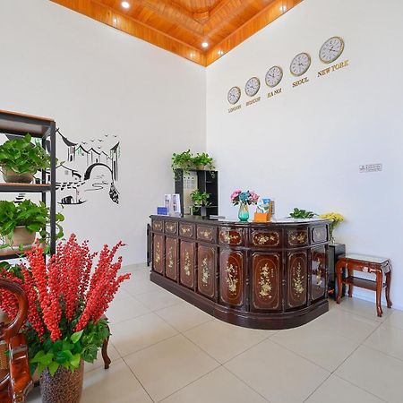 Luxy Park Hotel - Phu Quoc Centre Екстер'єр фото