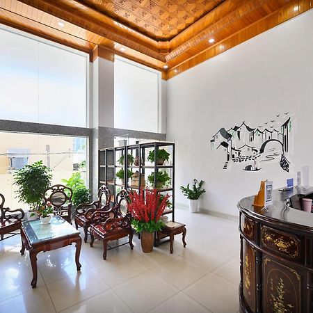 Luxy Park Hotel - Phu Quoc Centre Екстер'єр фото