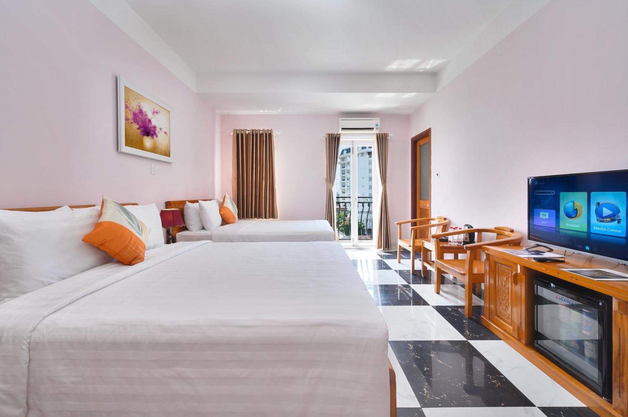 Luxy Park Hotel - Phu Quoc Centre Екстер'єр фото